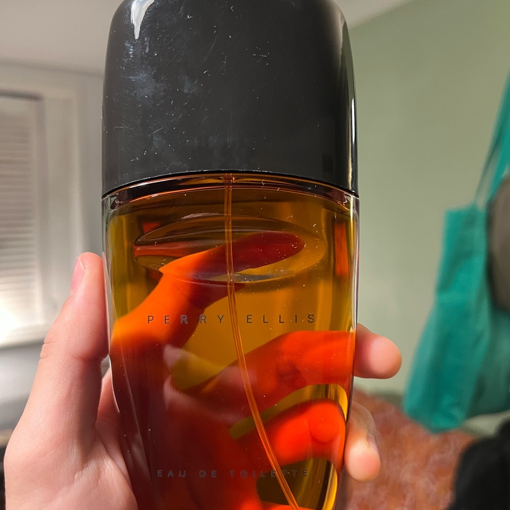 Perry Ellis Amber and Black Eau de Toilette